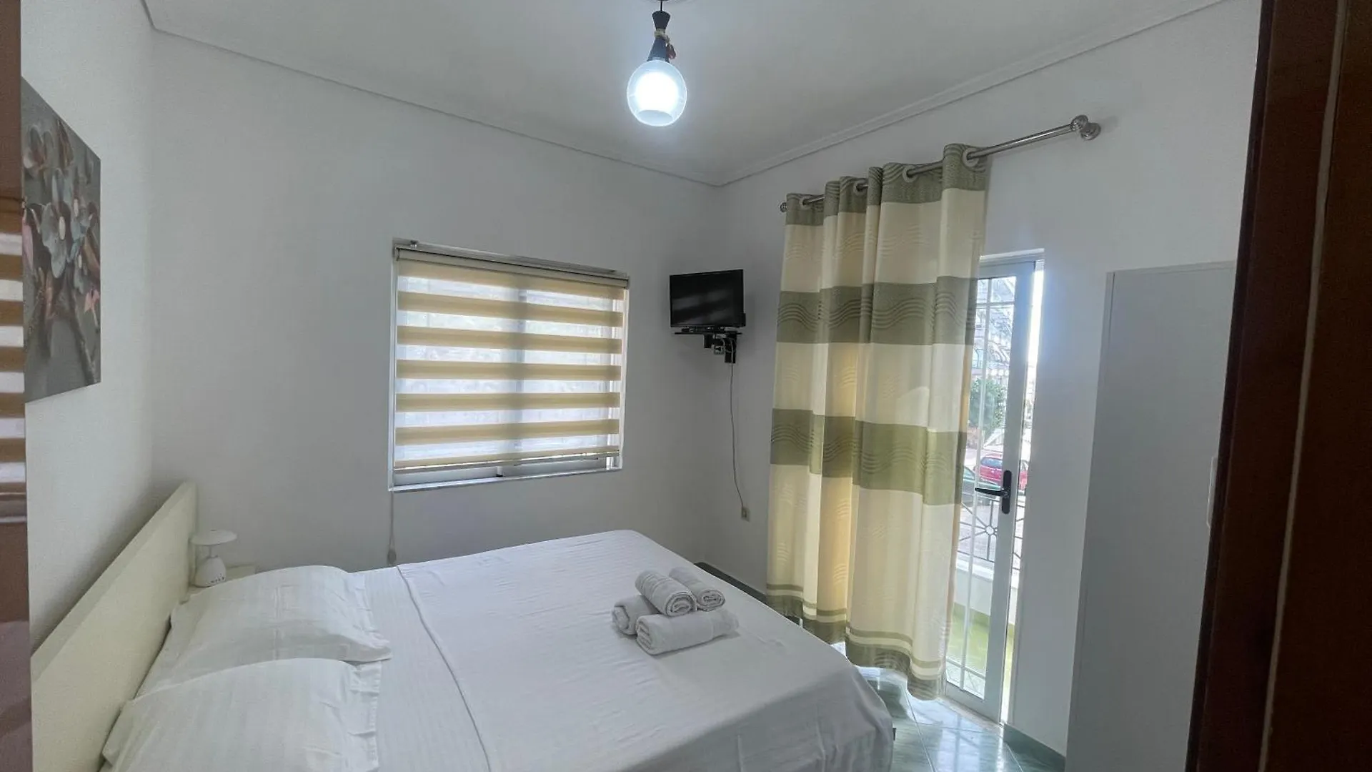 Lägenhet Villa Rrodhaj Sarandë