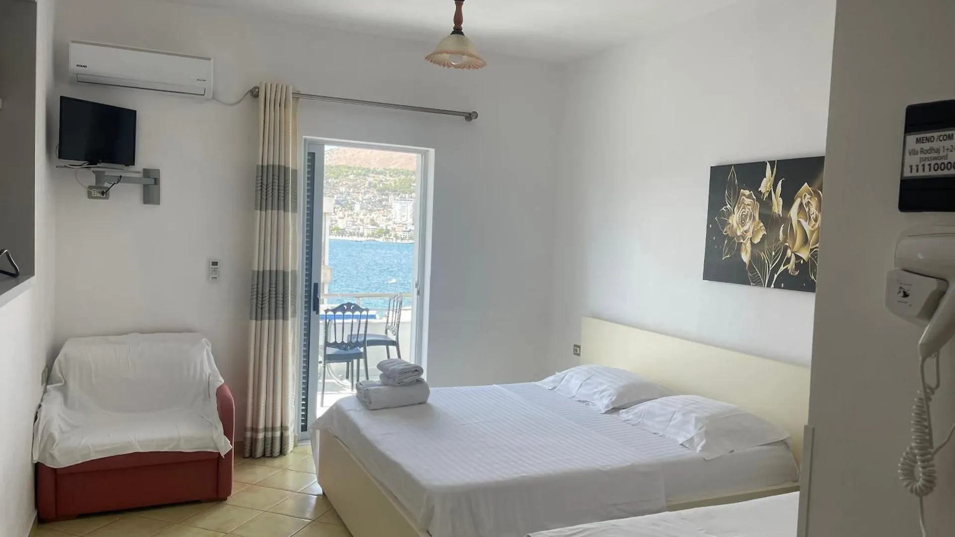 Villa Rrodhaj ساراندا 0*,
